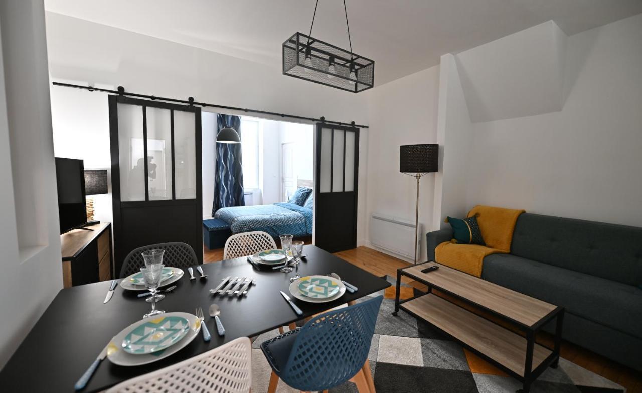 3 Appartements Premium Au Pied De La Cathedrale - Hypercentre Sens Exterior photo