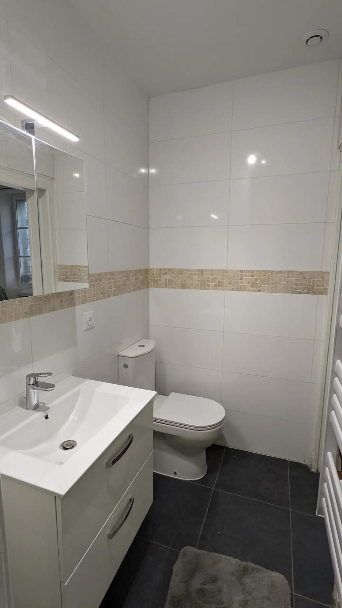 3 Appartements Premium Au Pied De La Cathedrale - Hypercentre Sens Room photo